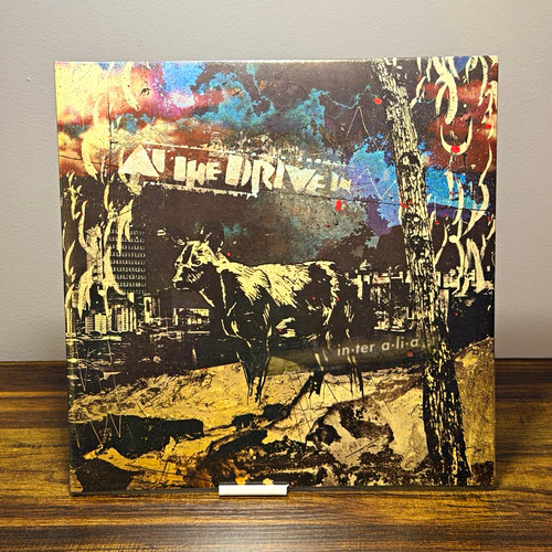 The drive in ter - at, in•ter