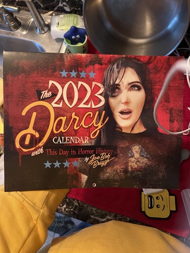 Calendario 2023 darcy the mail - 2023,